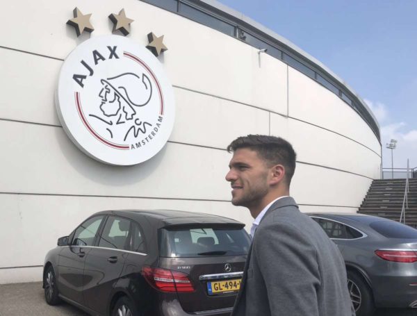 Officiel : Lisandro Magallan rejoint l'Ajax