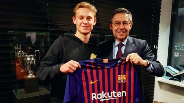 Frenkie de Jong "parfait" pour le Barça