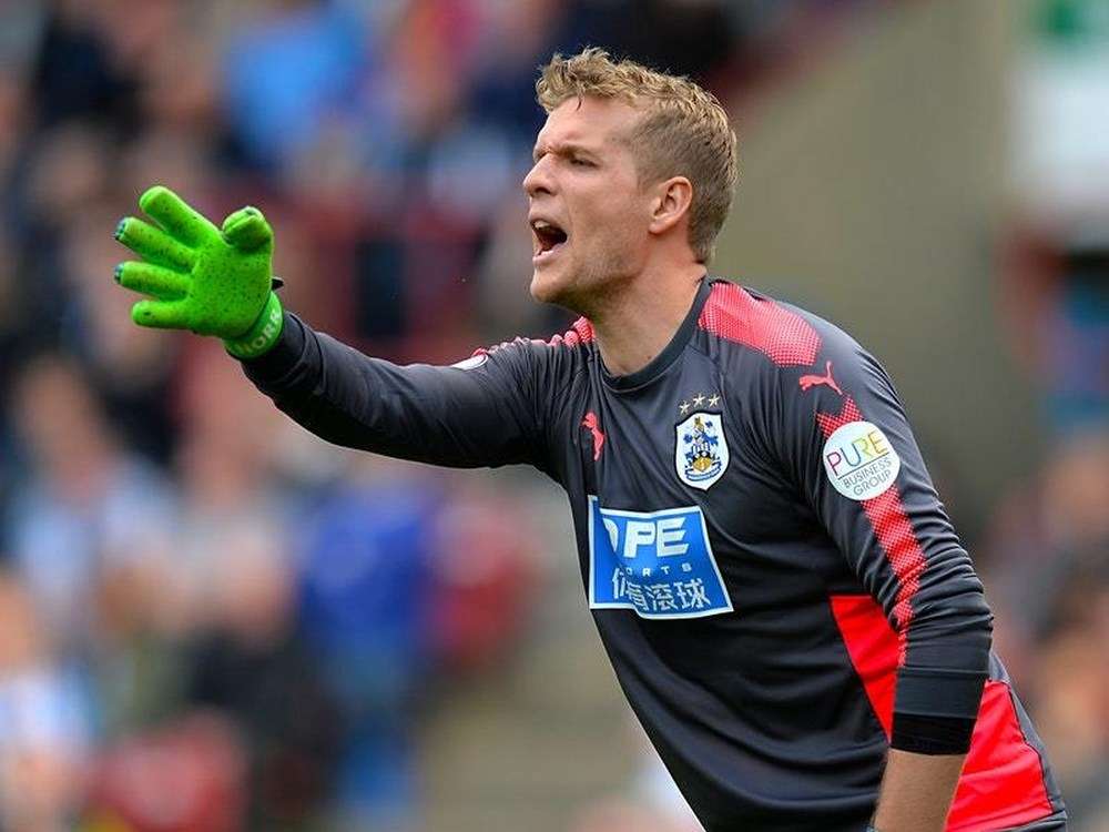 Lössl va quitter Huddersfield