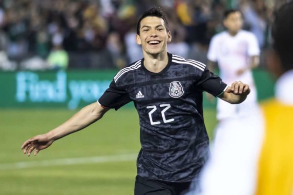 Naples revient à la charge pour Lozano