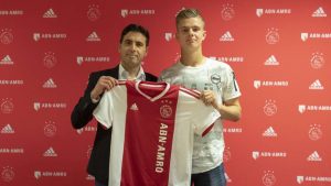 Officiel : premier contrat pro pour Raatsie à l'Ajax