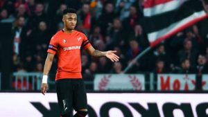 Rennes : Mexer tout proche de la sortie ?