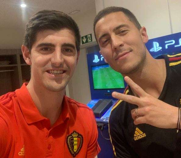 Real Madrid : Thibaut Courtois évoque l’arrivée d’Eden Hazard