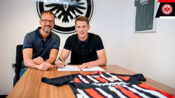 Officiel : L’Eintracht Francfort s’offre les services d’Erik Durm