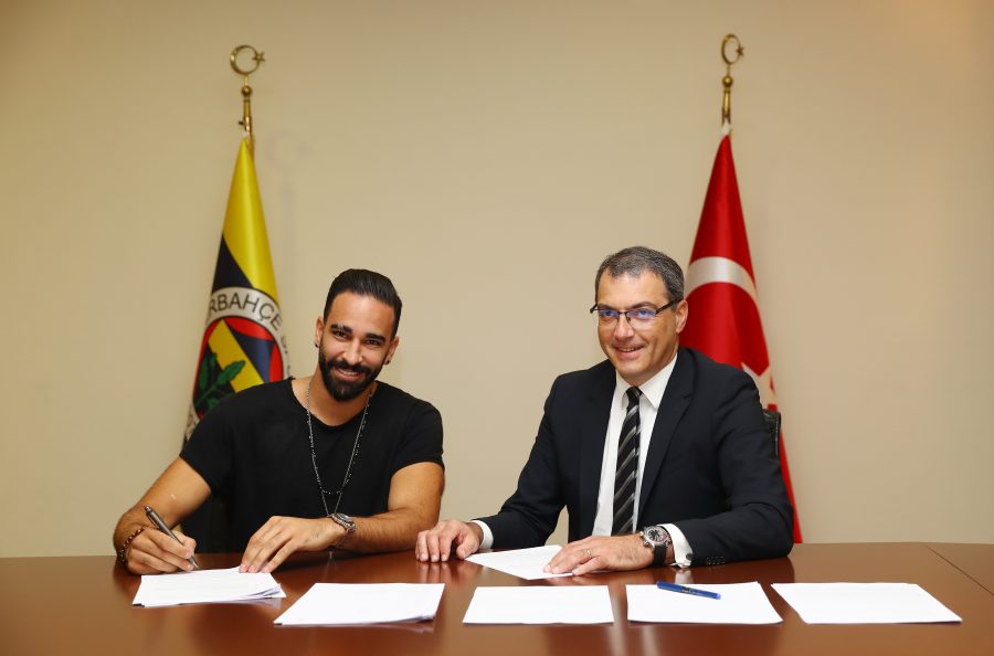 Officiel : Adil Rami file en Turquie