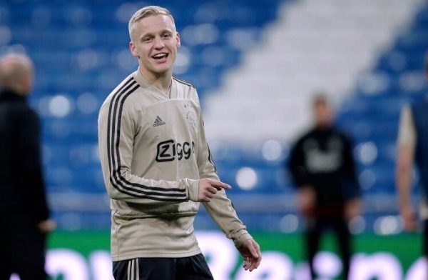 Ajax : l’agent de Donny van de Beek évoque encore l’avenir de son protégé