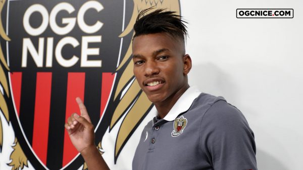 Officiel : un troisième algérien rejoint l’OGC Nice