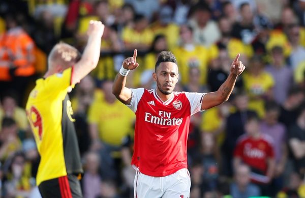 Manchester United entre dans la course pour Aubameyang !