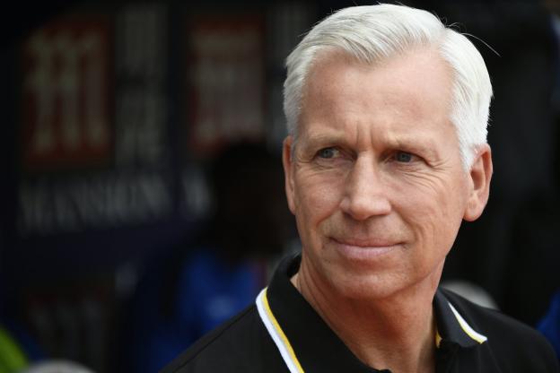 Officiel : Alan Pardew a retrouvé un poste