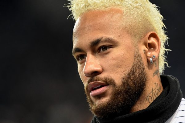 Neymar plaît toujours aux dirigeants du Barça