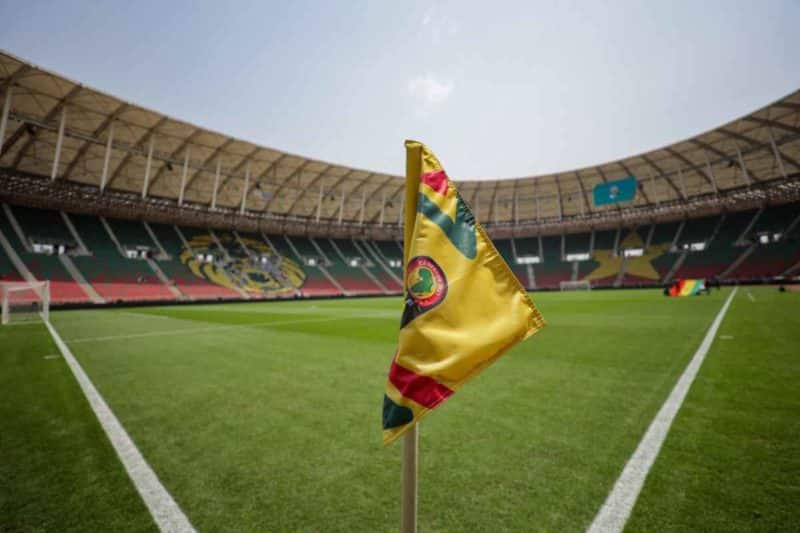 Nouveau scandale dans le foot malien : 13 membres de la délégation nationale bloqués au Congo