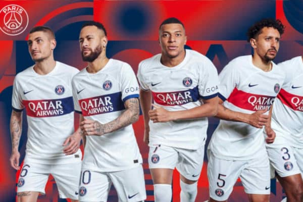 Le PSG dévoile son maillot extérieur !