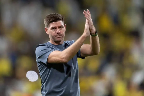 Arabie Saoudite : Steven Gerrard déjà sur la sellette à Al-Ettifaq