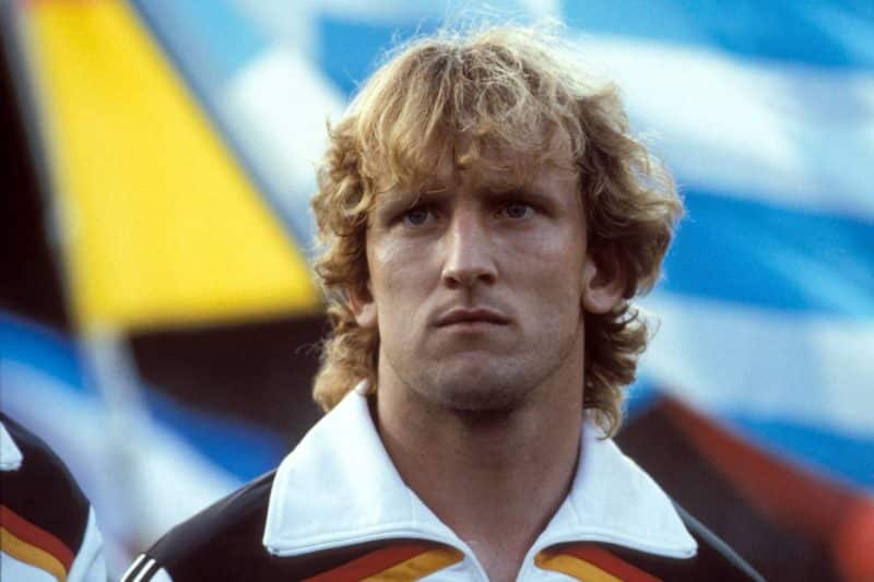 Andreas Brehme décède suite à une crise cardiaque 