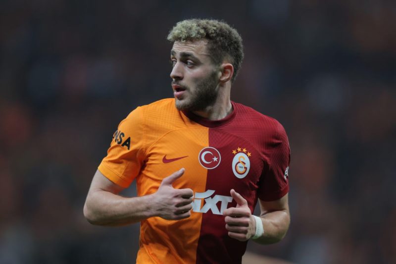 Manchester United se penche sur un international turc