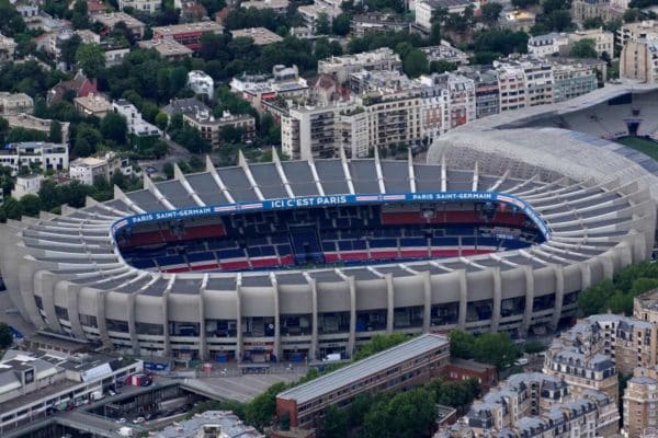 PSG : Un nouveau stade… à Poissy ?