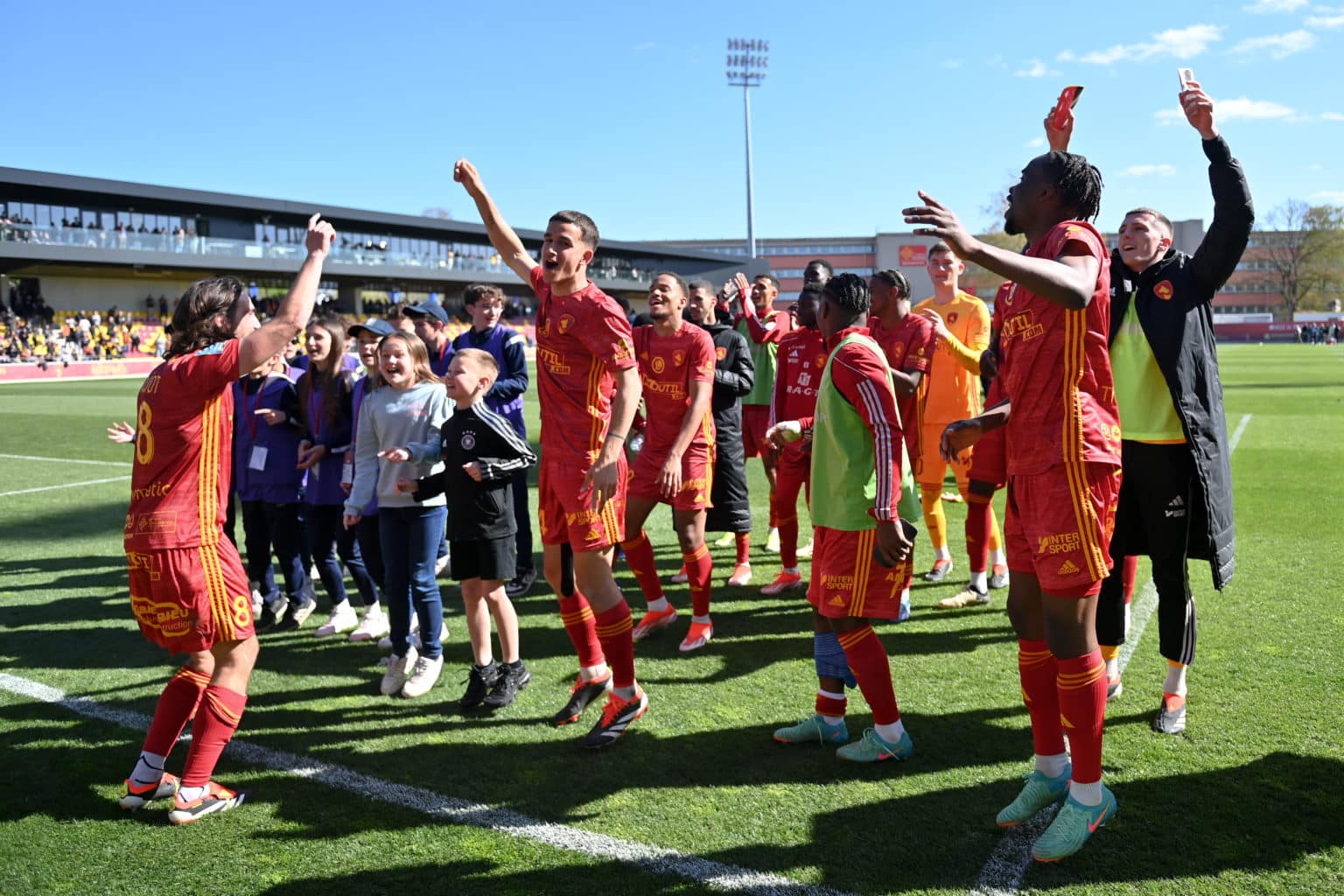 Ligue 2 Rodez Terrasse Le Leader Auxerre Lexploit Qui Pourrait Tout