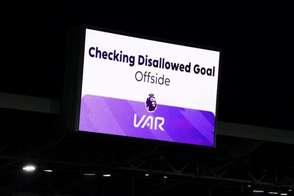 La Premier League réinvente l’arbitrage avec une technologie de pointe