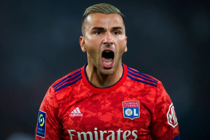 OL : Anthony Lopes dans le viseur de Strasbourg