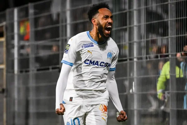 Aubameyang quitte l’OM: son émouvant adieu aux fans