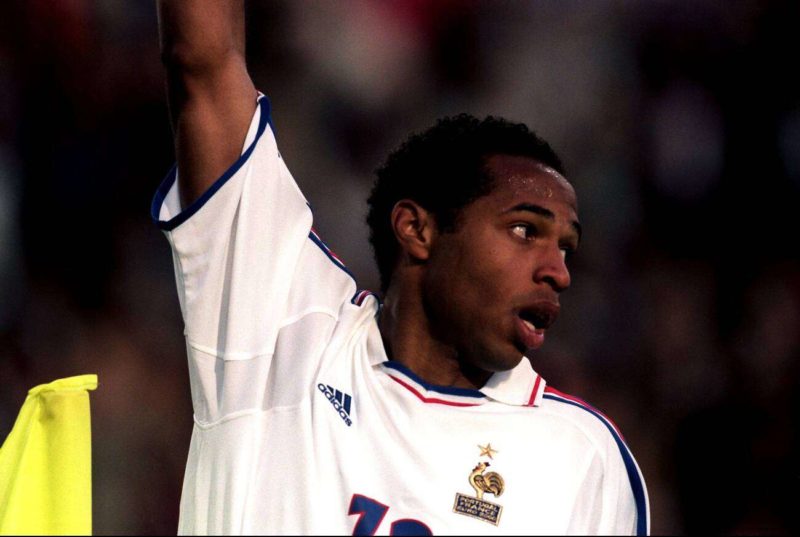 Thierry Henry lors de l'EURO 2000 - 10eme meilleur buteur de l'Histoire des Championnats d'Europe