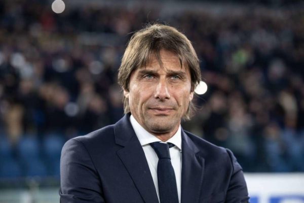 OFFICIEL ! Antonio Conte est le nouvel entraîneur de Naples