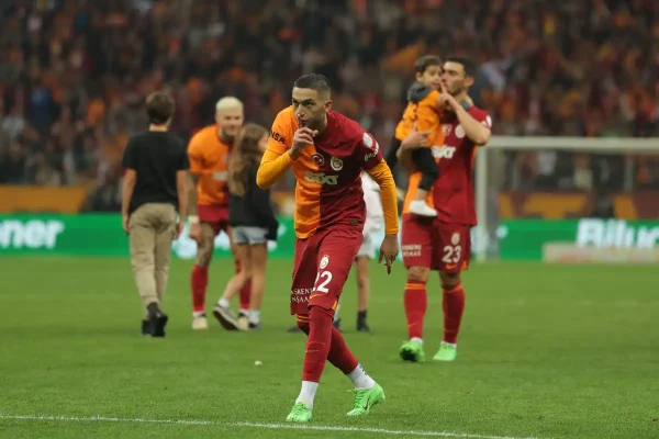 Hakim Ziyech efface Galatasaray de sa vie