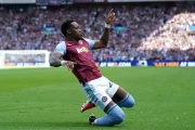 Aston Villa a pris une grande décision pour Durán