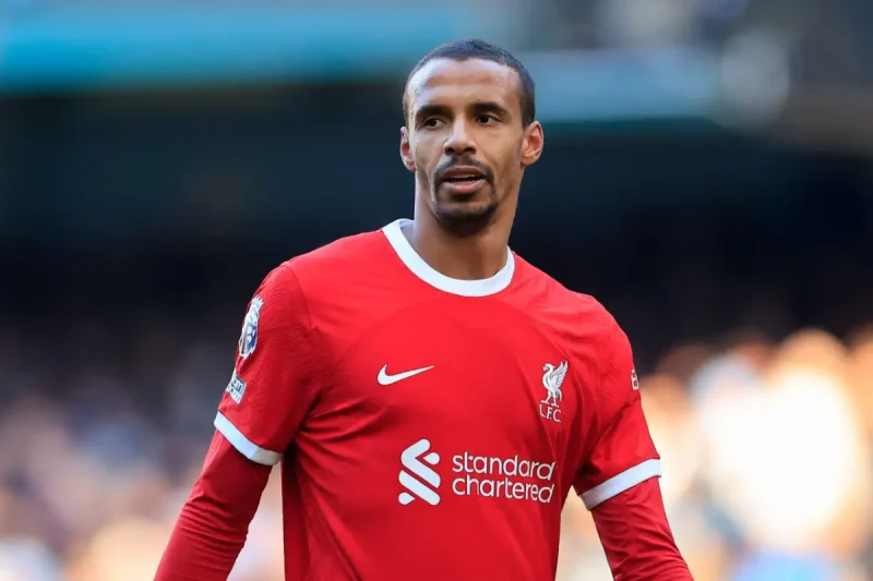 West Ham se penche sur Joel Matip