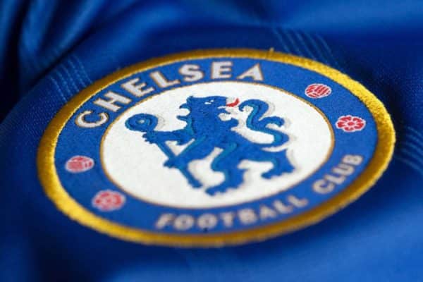 PHOTOS : Le nouveau maillot domicile 2024/2025 de Chelsea enflamme les fans sur X (Twitter)