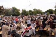 Video : ces supporters anglais se font griller en direct