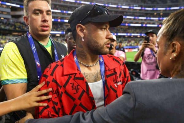 VIDÉO : Les larmes de Neymar suite à l’élimination du Brésil à la Copa America 2024