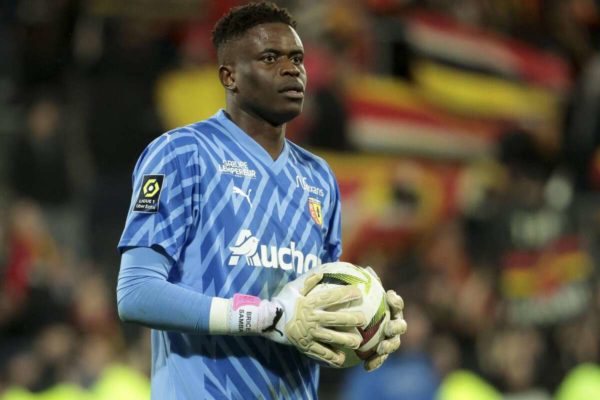 Brice Samba brise le silence sur son avenir au RC Lens : “Je serai à…”