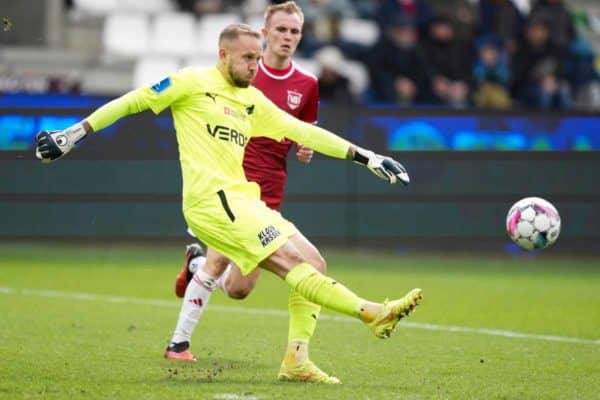 Le FC Nantes officialise la venue d’un gardien