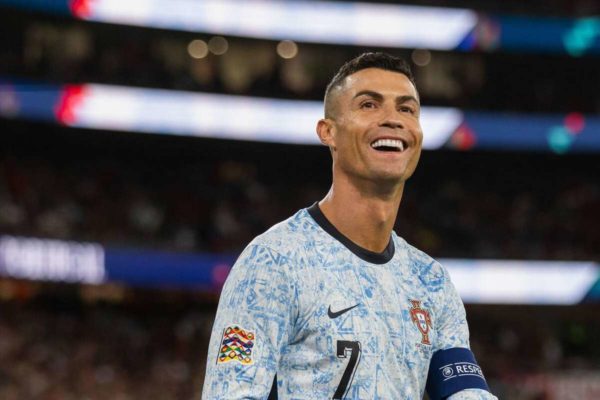 Intouchable ou simple figurant ? La quête des 1000 buts de Ronaldo se poursuit