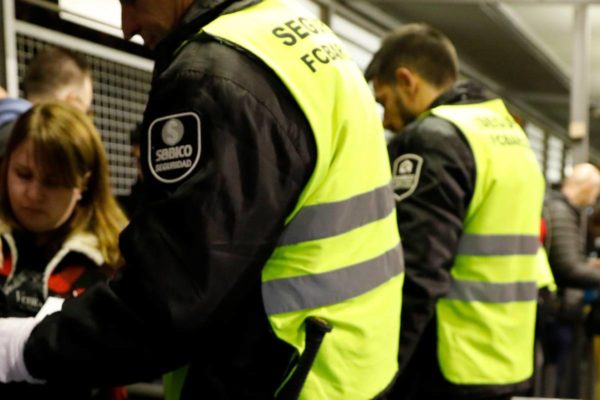 Fouilles malsaines à Angers : des supporters nantais montent au créneau