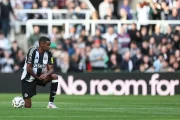 Newcastle United: Alexander Isak menace de partir si…