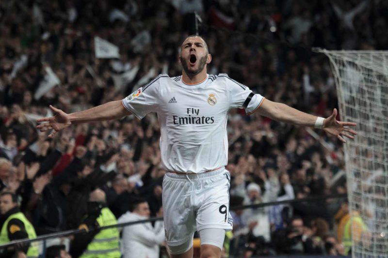 Karim Benzema (Real Madrid) lors d'un Clasico contre le FC Barcelone