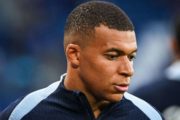 Le porte-parole des IF critique Mbappé : ‘Le vrai capitaine est parti, Antoine Griezmann’