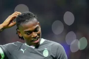 Le Milan AC liquide Rafael Leao