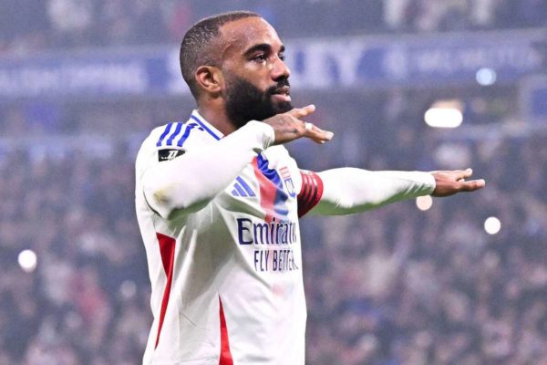 OL : Alexandre Lacazette pourrait rejoindre les champions d’Europe