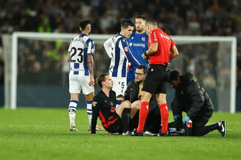 Frankie de Jong blessé face à la Real Sociedad