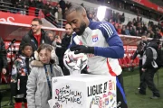 OL: “Il y a trop de paramètres”, Lacazette évasif sur son avenir