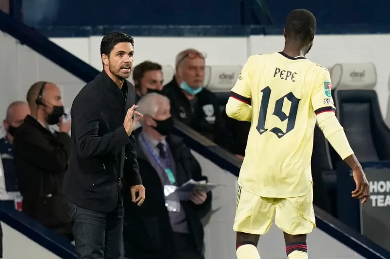 Nicolas Pépé détruit Mikel Arteta