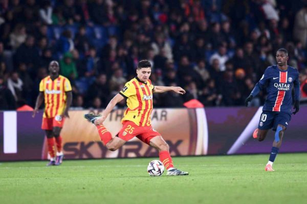 RC Lens : Abdukodir Khusanov dans le viseur des Magpies