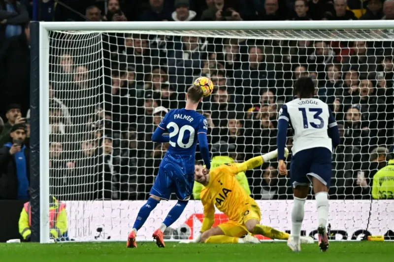 Cole Palmer entre encore dans l'histoire de la Premier League