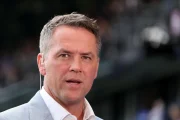 Manchester City: Michael Owen furieux contre les supporters