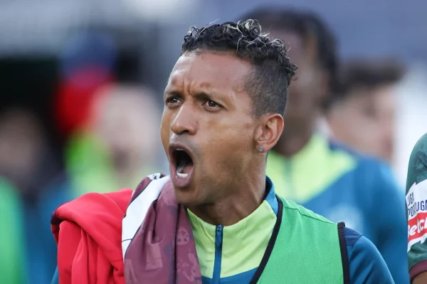 Nani prend sa retraite internationale