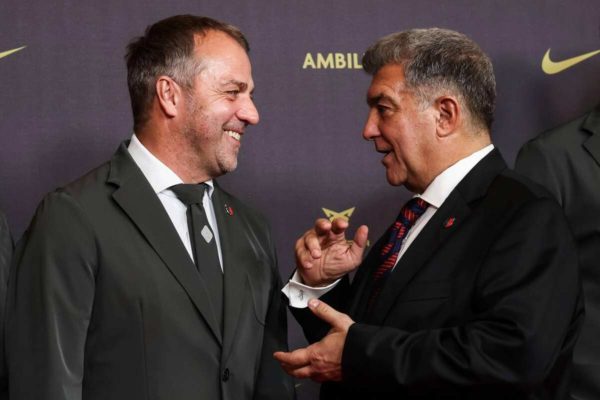 FC Barcelone : Joan Laporta cible deux ailiers gauches de choix