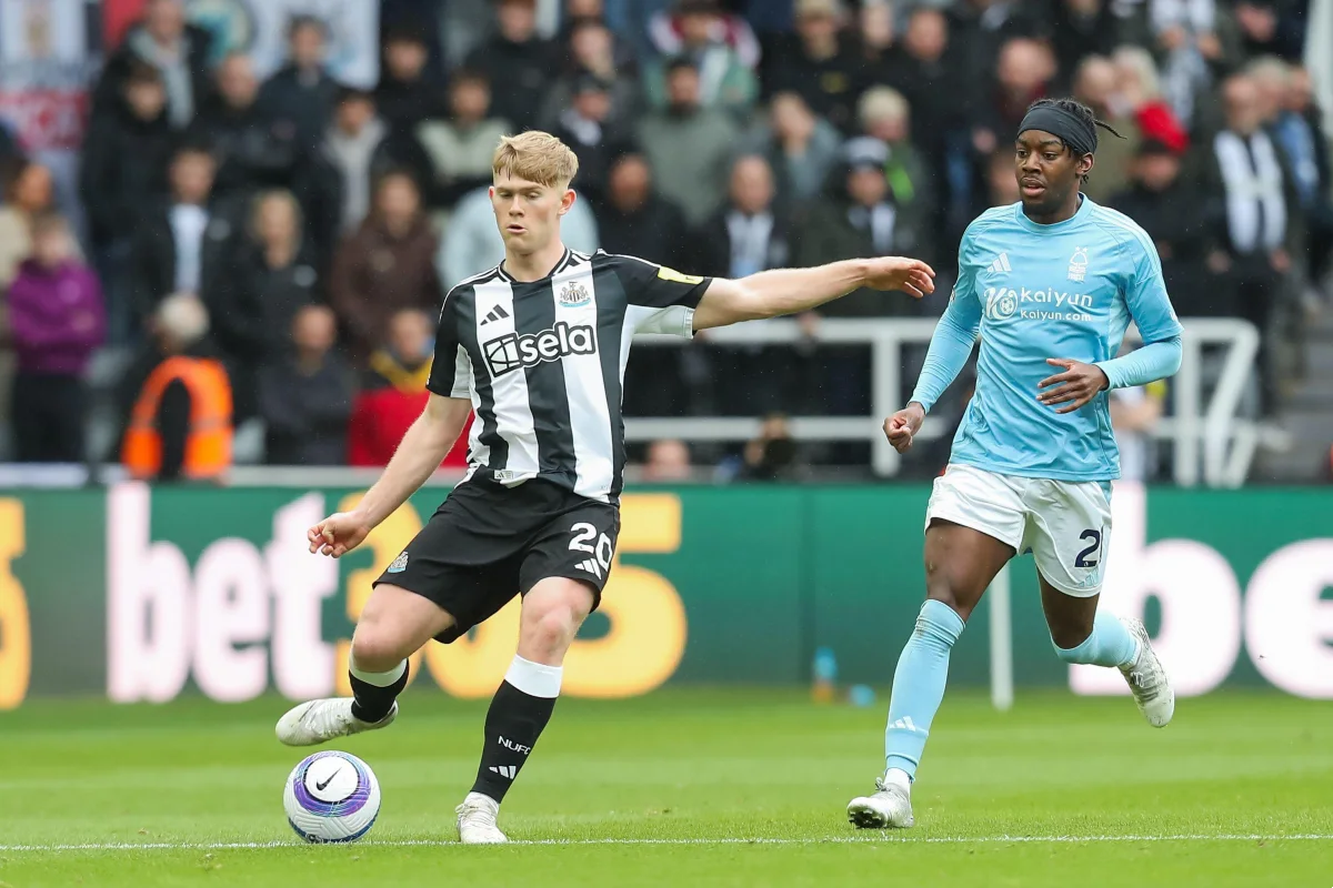 Manchester City surveille un prodige des Magpies